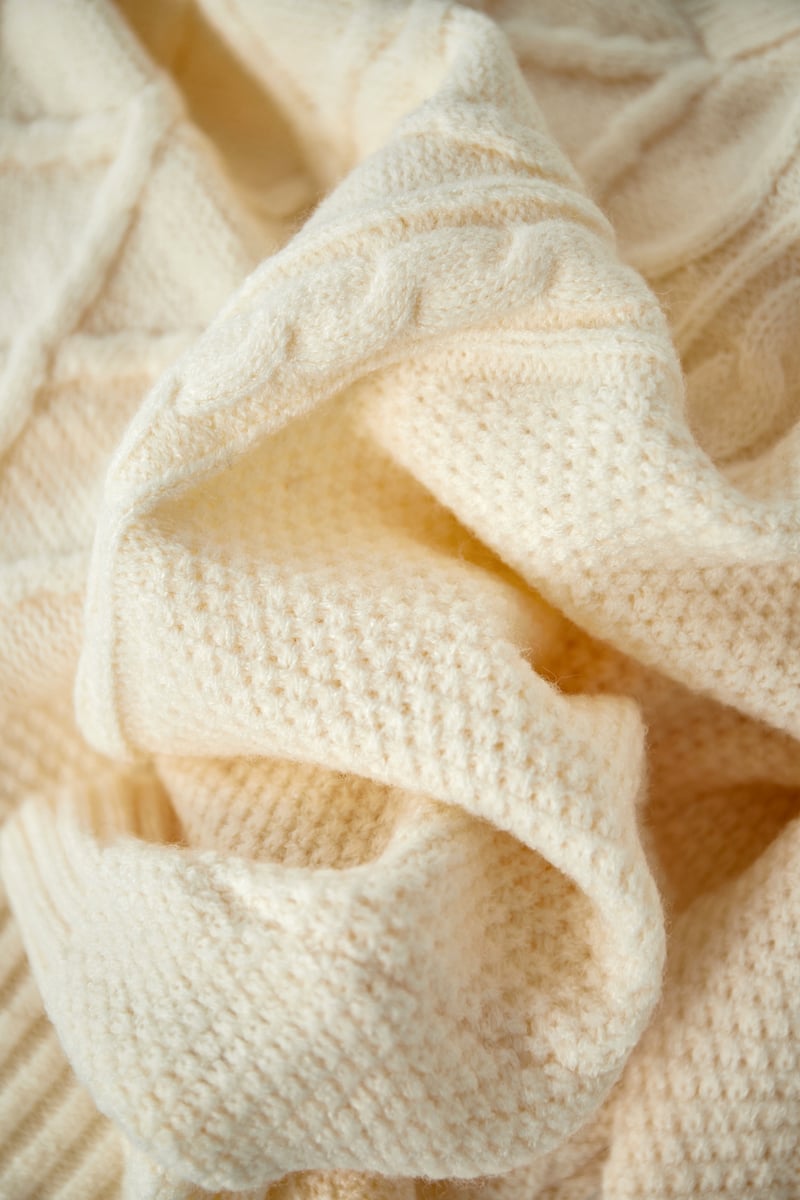 Soft Shade trui - zwart