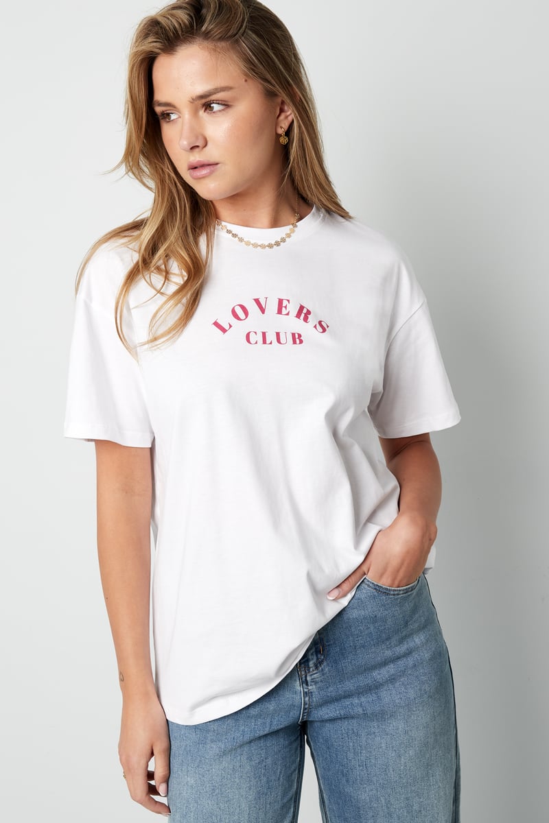 T-shirt lovers club