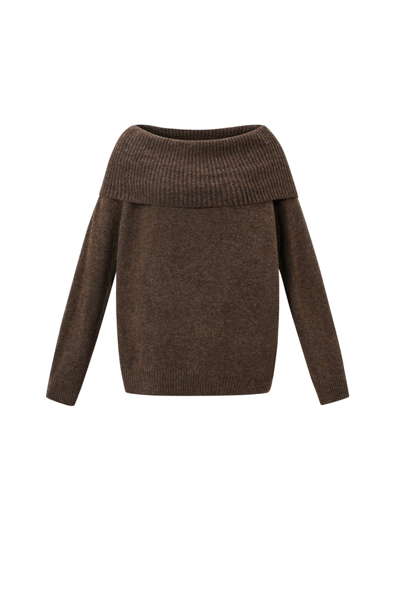 Off the shoulder basic trui