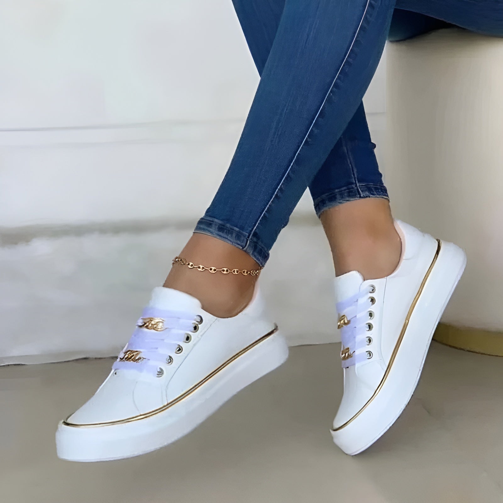 Lucy | Comfortable Sneakers